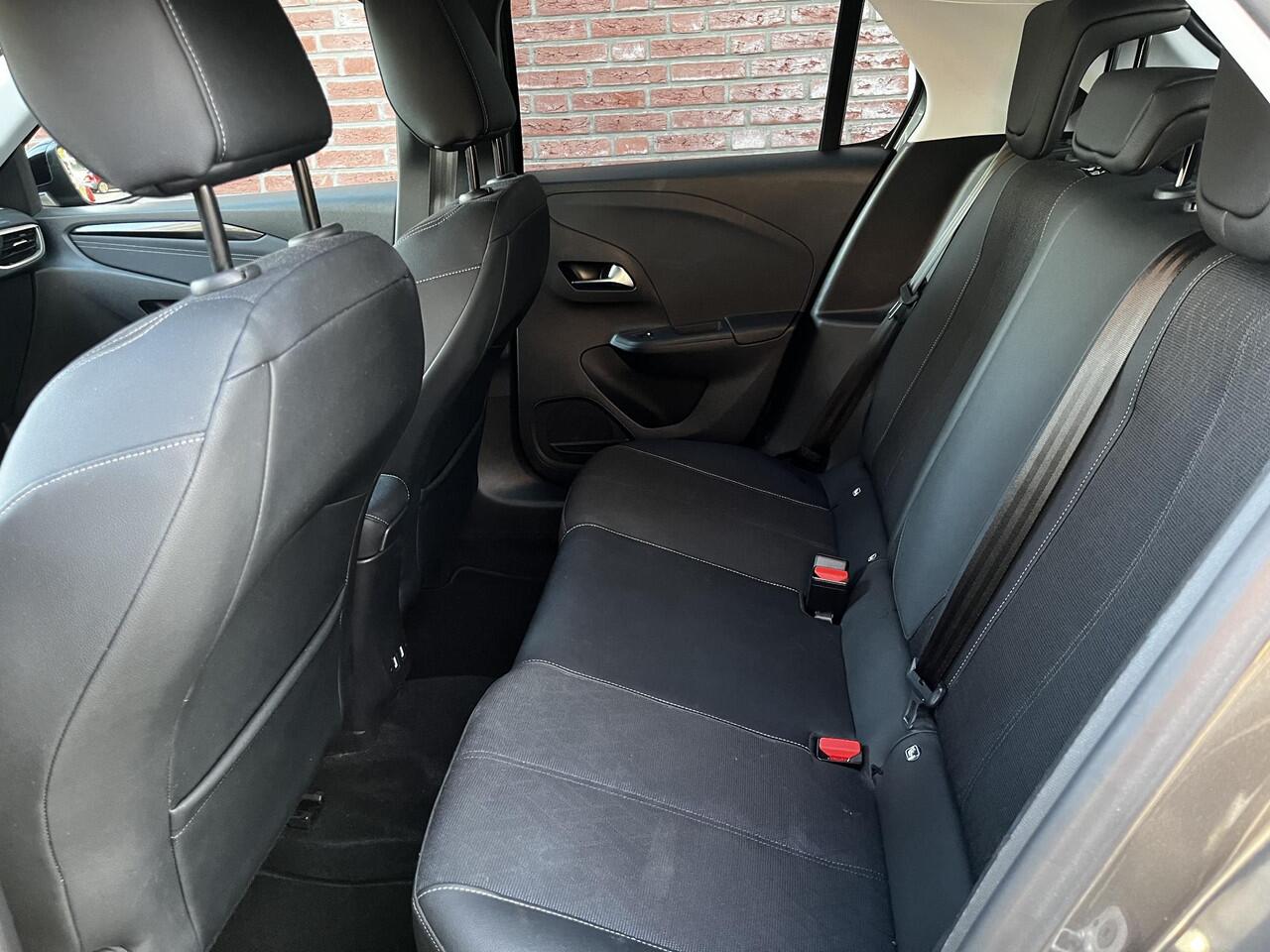 Opel e-Corsa Elegance 3-FASEN 50kWh 136pk | 180° CAMERA + SENSOREN | NAVI PRO | DAB+ | ISOFIX | CLIMATE CONTROL | KEYLESS |