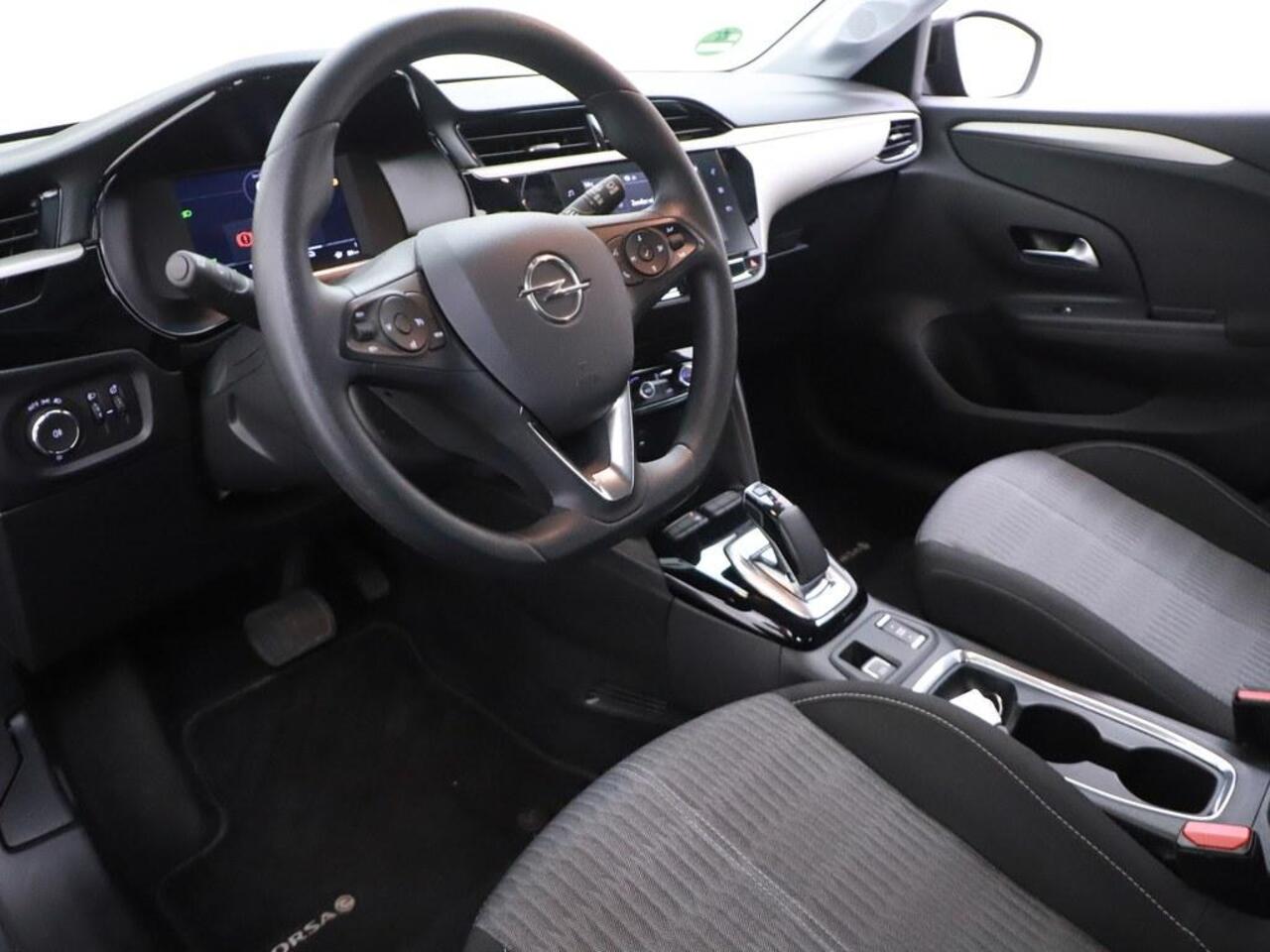 Opel e-Corsa Edition 50 kWh 3 Fase 1e eigenaar Carplay/Ecc /Cruise/Keyless