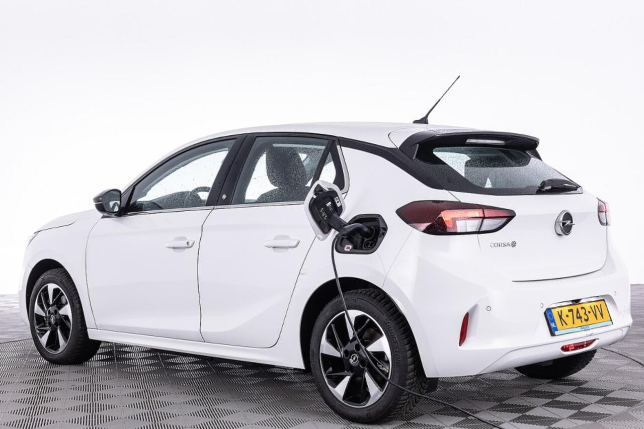 Opel e-Corsa Elegance 50 kWh *SOH 93%* Full LED | Half LEDER | KEYLESS | PDC ? 1e Eigenaar