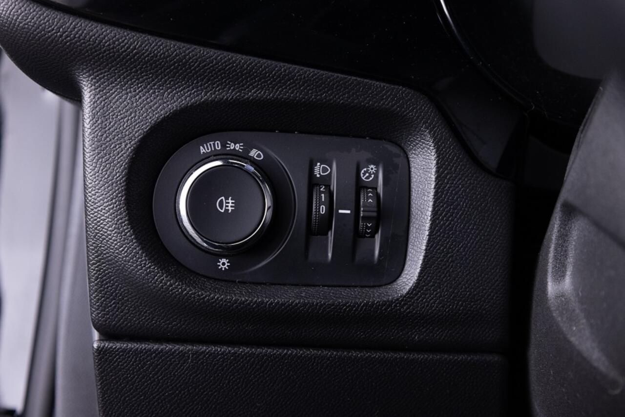 Opel e-Corsa GS Line 50 kWh | SOH 91% | ECC | VELGEN ? 1e Eigenaar