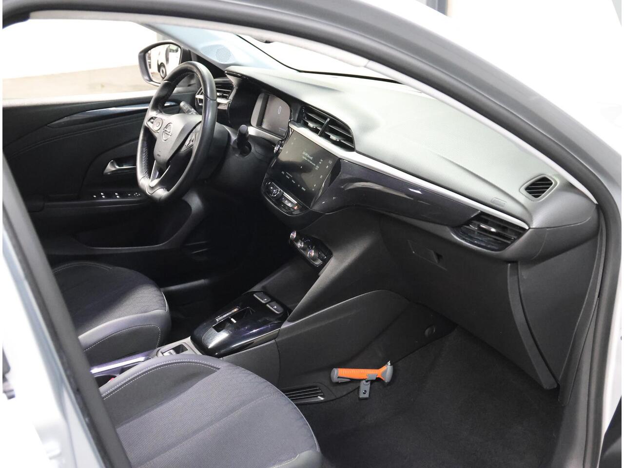 Opel e-Corsa Elegance 50kWh 136PK | 1ste eigenaar | AppleCarPlay/AndroidAuto | ACCURAPPORT 93% | 3 FASE | Armsteun | Camera | Dodehoekdetectie | Keyless | Navigatie | AUTOMAAT | Parkeersensoren | Isofix |