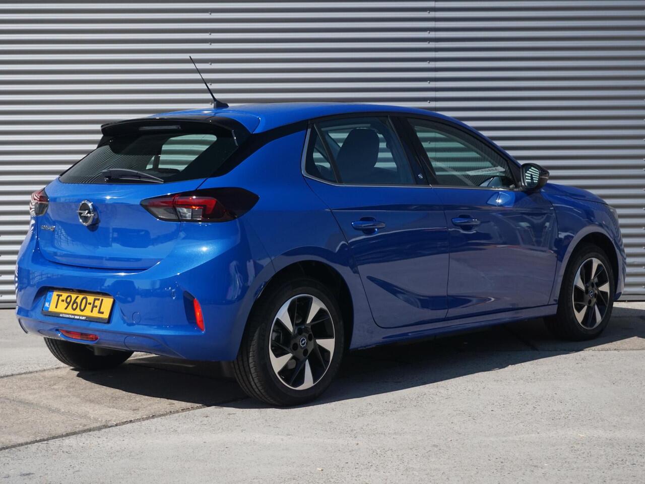 Opel e-Corsa 50kWh Elegance (Level 3) 11kW 3 fase | Navi Pro 10" scherm | Premium pakket | Winterpakket | Achteruitrijcamera | SoH 100 % |