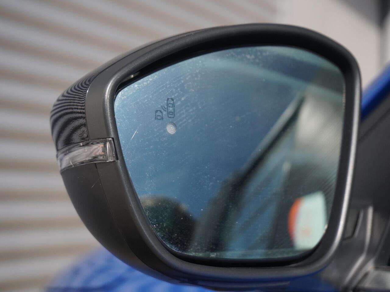 Opel e-Corsa 50kWh Elegance (Level 3) 11kW 3 fase | Navi Pro 10" scherm | Premium pakket | Winterpakket | Achteruitrijcamera | SoH 100 % |