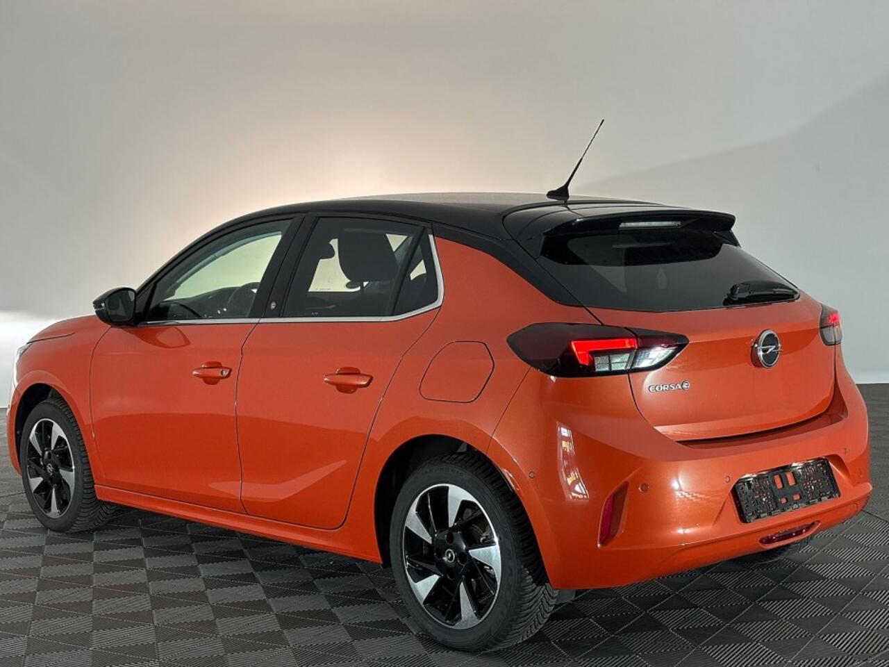 Opel e-Corsa Elegance 50 kWh | Full LED | Half LEDER | KEYLESS