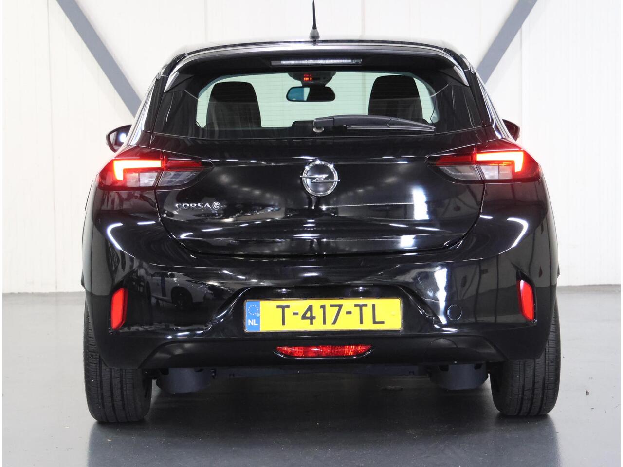 Opel e-Corsa Level 2 50kWh 136PK | 1ste eigenaar | 3 FASE | AppleCarPlay/Android | Climate Control | Isofix | AUTOMAAT | Keyless Start | Warmtepomp |