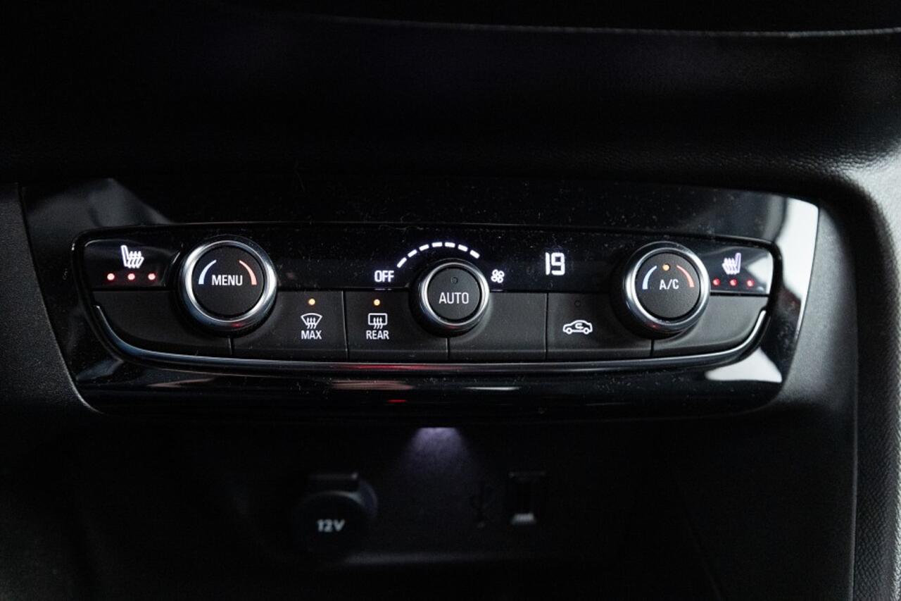 Opel e-Corsa Elegance 50 kWh | Full LED | Half LEDER | KEYLESS