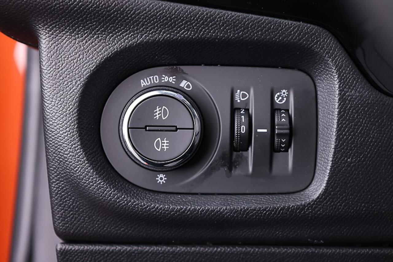 Opel e-Corsa Elegance 50 kWh | Full LED | Half LEDER | KEYLESS | PDC