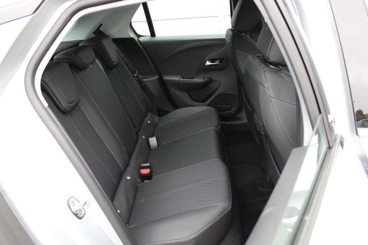 Opel e-Corsa Level 3 50 kWh | NAVIGATIE | CARPLAY | ACHTERUITRIJCAMERA |