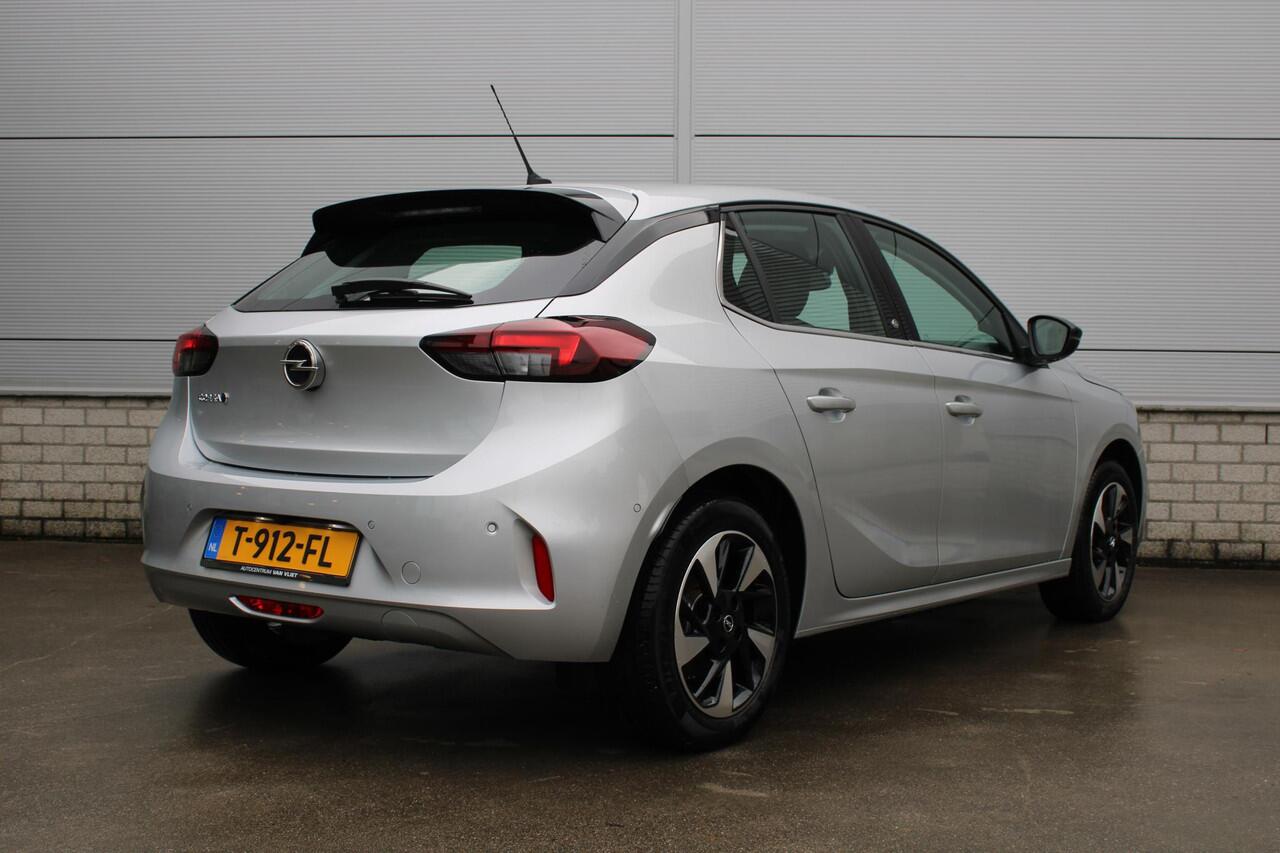 Opel e-Corsa Level 3 50 kWh | NAVIGATIE | CARPLAY | ACHTERUITRIJCAMERA |