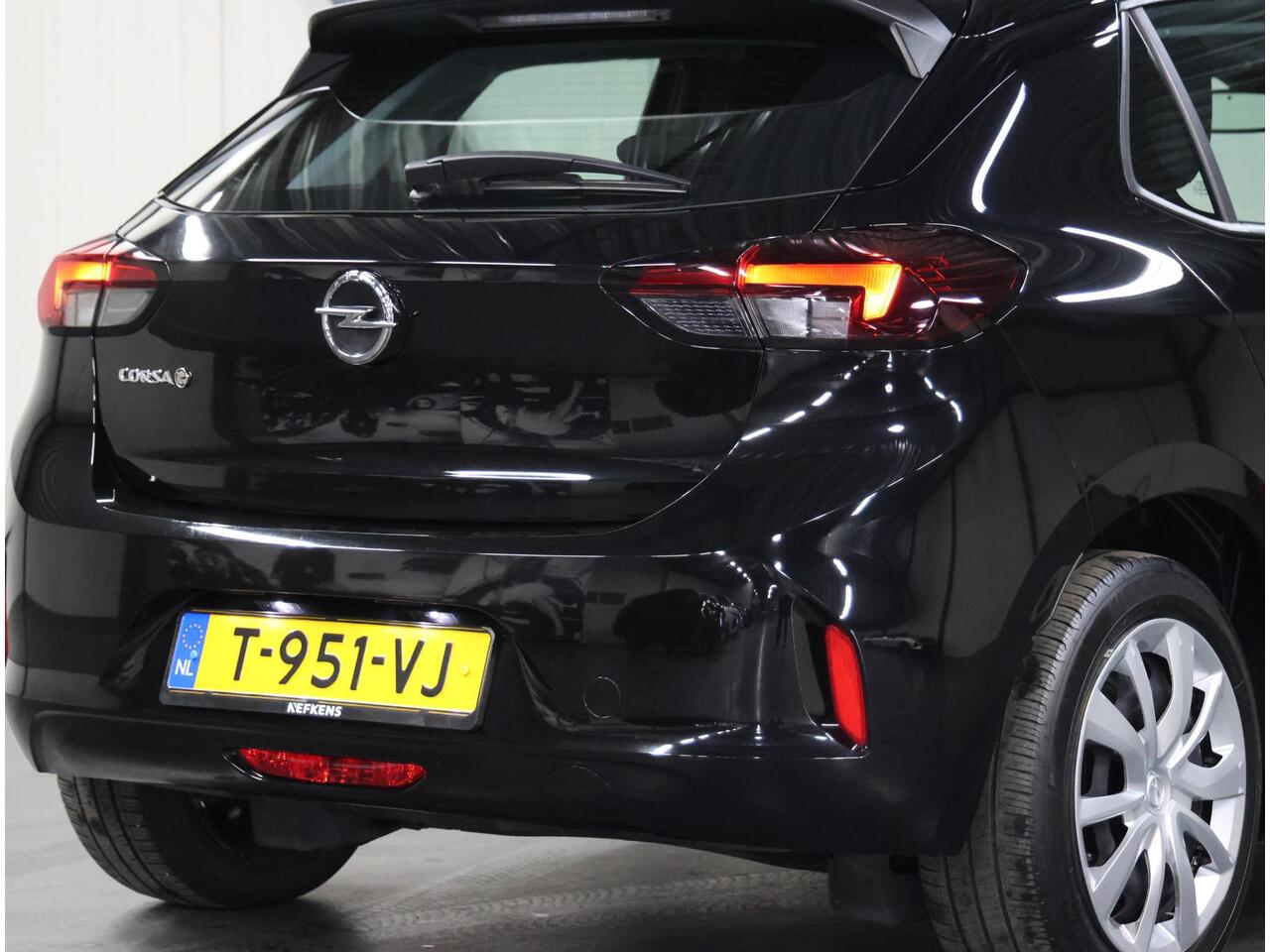 Opel e-Corsa Level 2 50kWh 136PK | SOH 97% | 1ste eigenaar | 3 FASE | AppleCarPlay/Android | Climate Control | Cruise Control | Isofix | AUTOMAAT | Keyless Start | Warmtepomp |