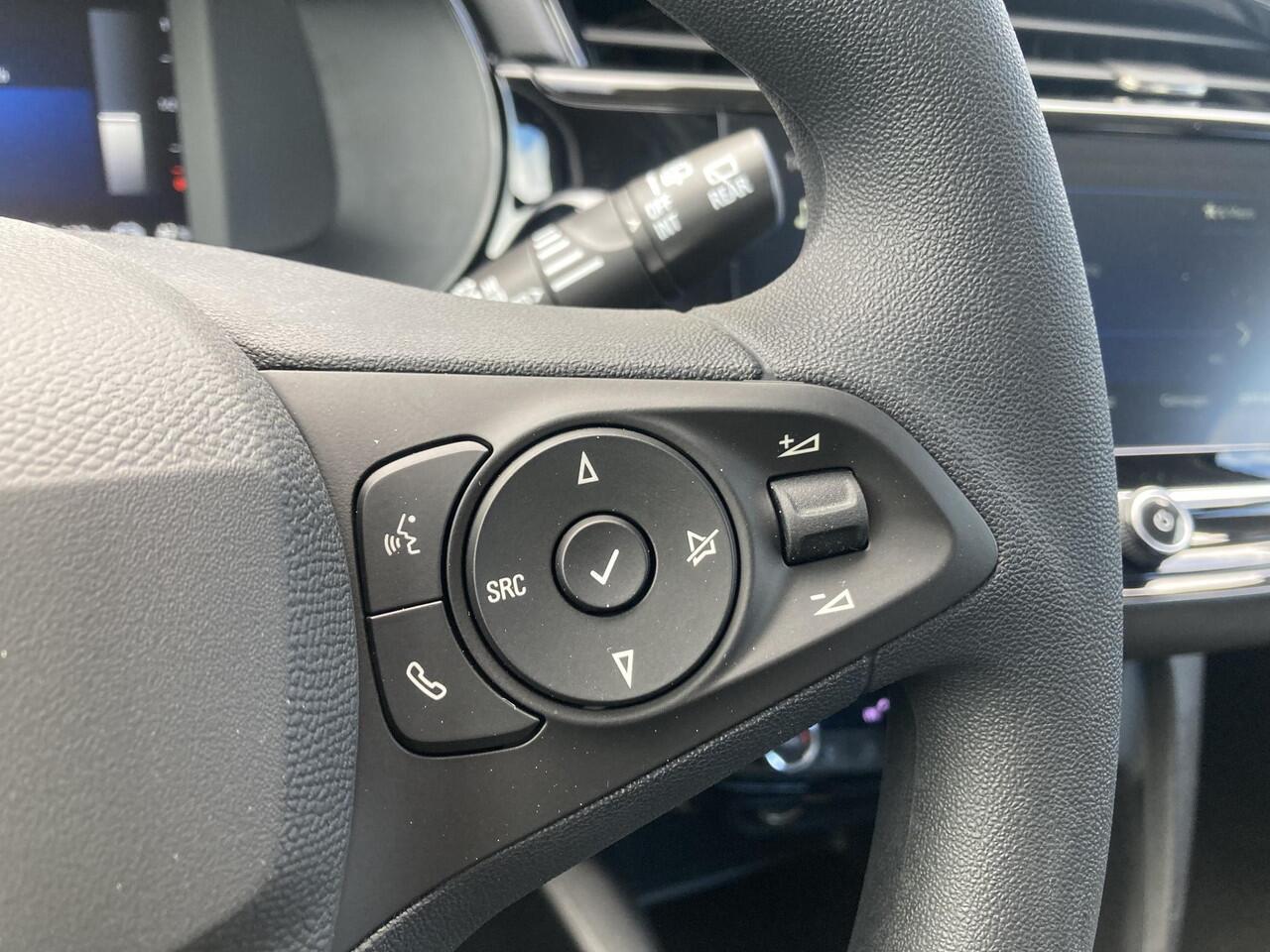 Opel e-Corsa 51 kWh Long Range Business Edition | NIEUW | DIRECT LEVERBAAR | Navigatie via Carplay/ Android auto | Climate control | Cruise control | Achteruitrijcamera | Warmtepomp | Parkeersensoren |