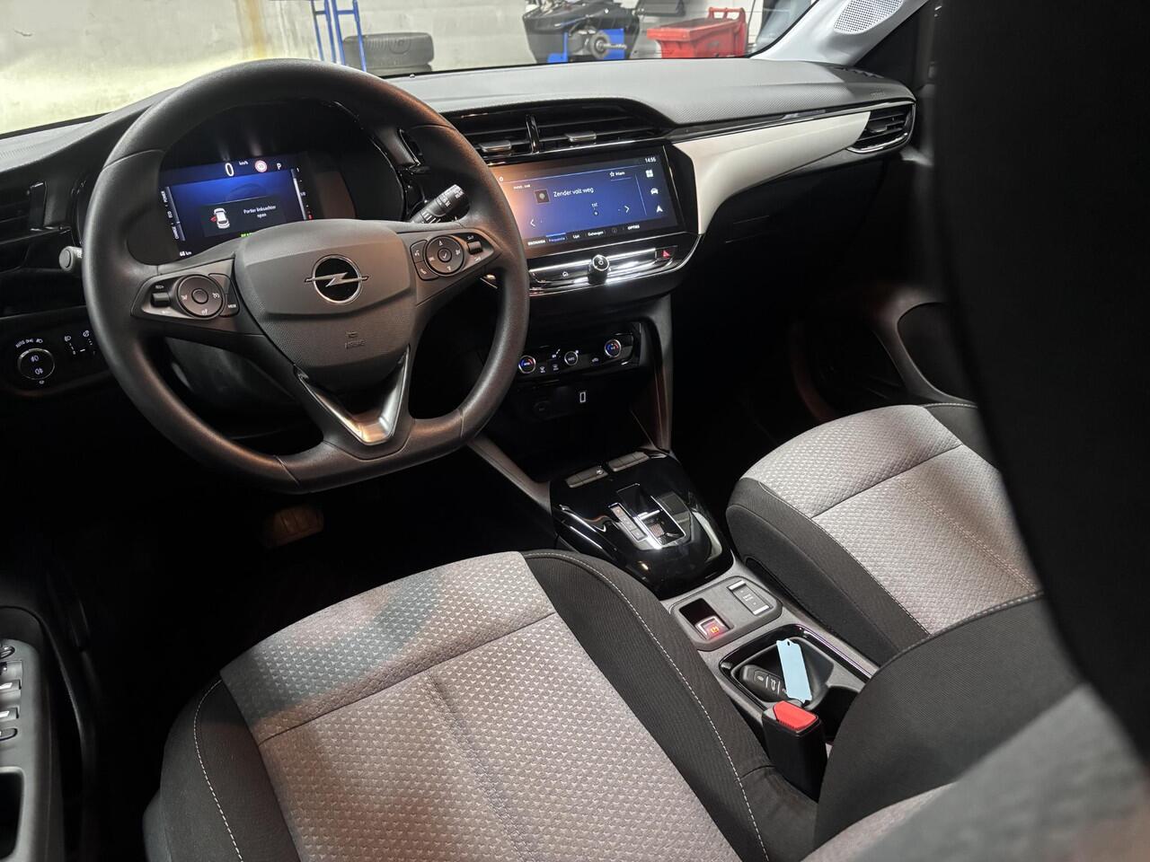 Opel e-Corsa Electric Business Edition EV 51kWh 156pk | LONG RANGE | CAMERA | APPLE CARPLAY / ANDROID AUTO |