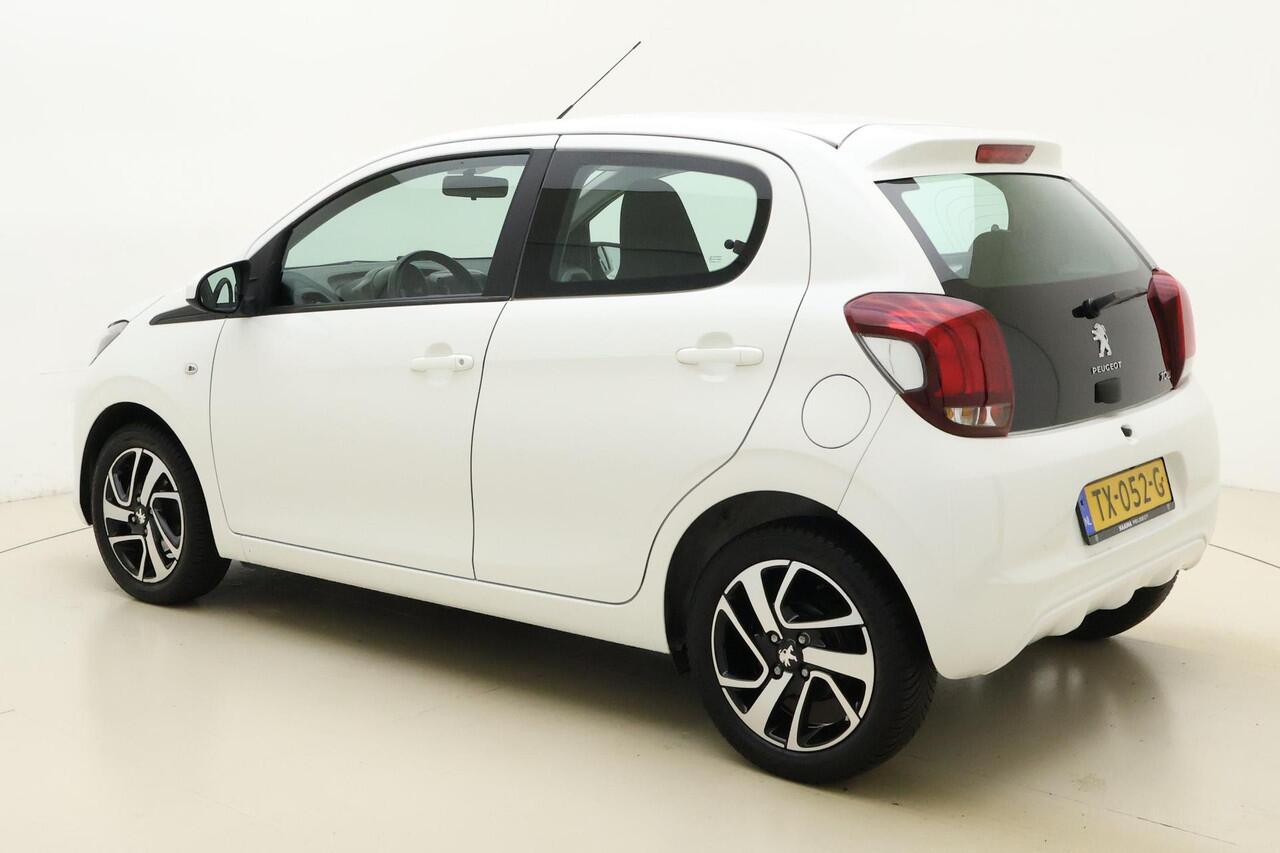 Peugeot 108 1.0 e-VTi Blue Lease Executive Apple Carplay/Android Auto | DAB | Achteruit Rijcamera | Bluetooth | Climate Control | Lichtmetalen Velgen