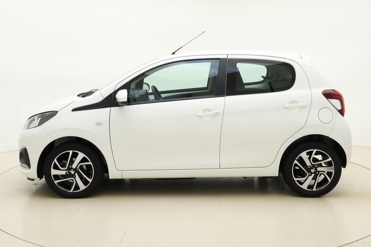 Peugeot 108 1.0 e-VTi Blue Lease Executive Apple Carplay/Android Auto | DAB | Achteruit Rijcamera | Bluetooth | Climate Control | Lichtmetalen Velgen