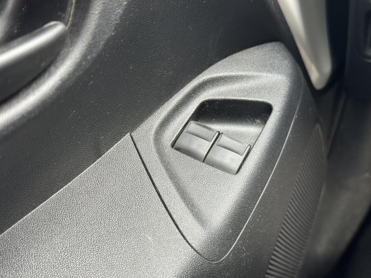 Peugeot 108 Active 1.0 e-VTi 68PK Airco, Achteruitrijcamera, Elektrische Ramen Voor, Centrale Deurvergrendeling