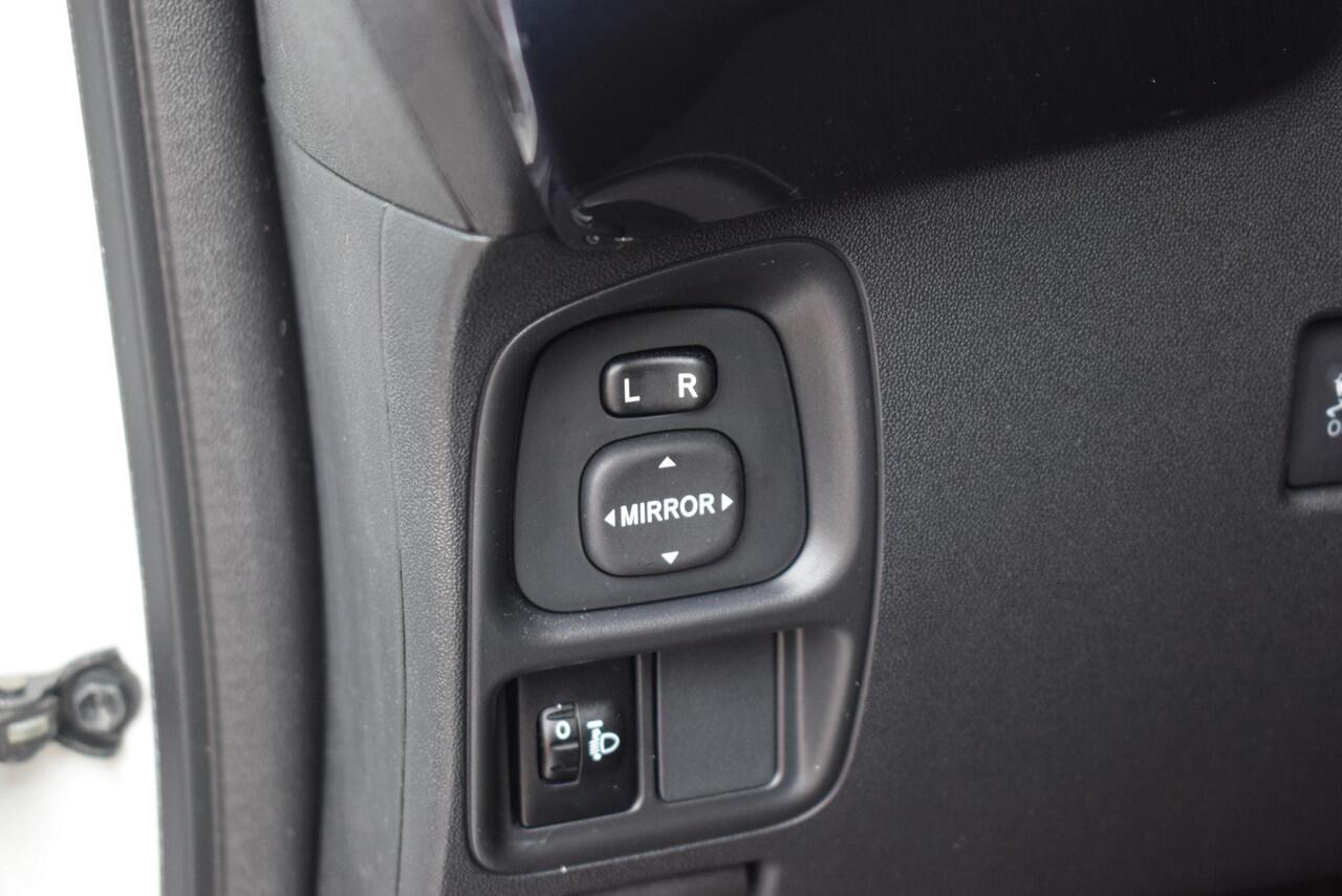 Peugeot 108 1.2 Puretech Gt-Line TOP! Navi Camera Airco Km 15.000!!