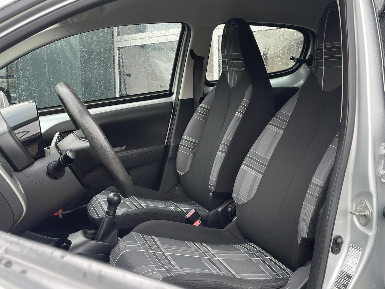 Peugeot 108 1.0 e-VTi Active - Airconditioning - LED verlichting - Elektische ramen
