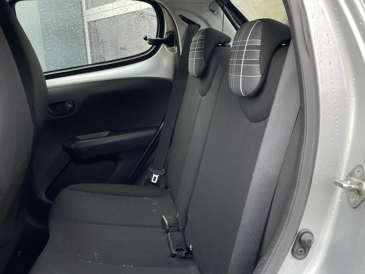 Peugeot 108 1.0 e-VTi Active - Airconditioning - LED verlichting - Elektische ramen