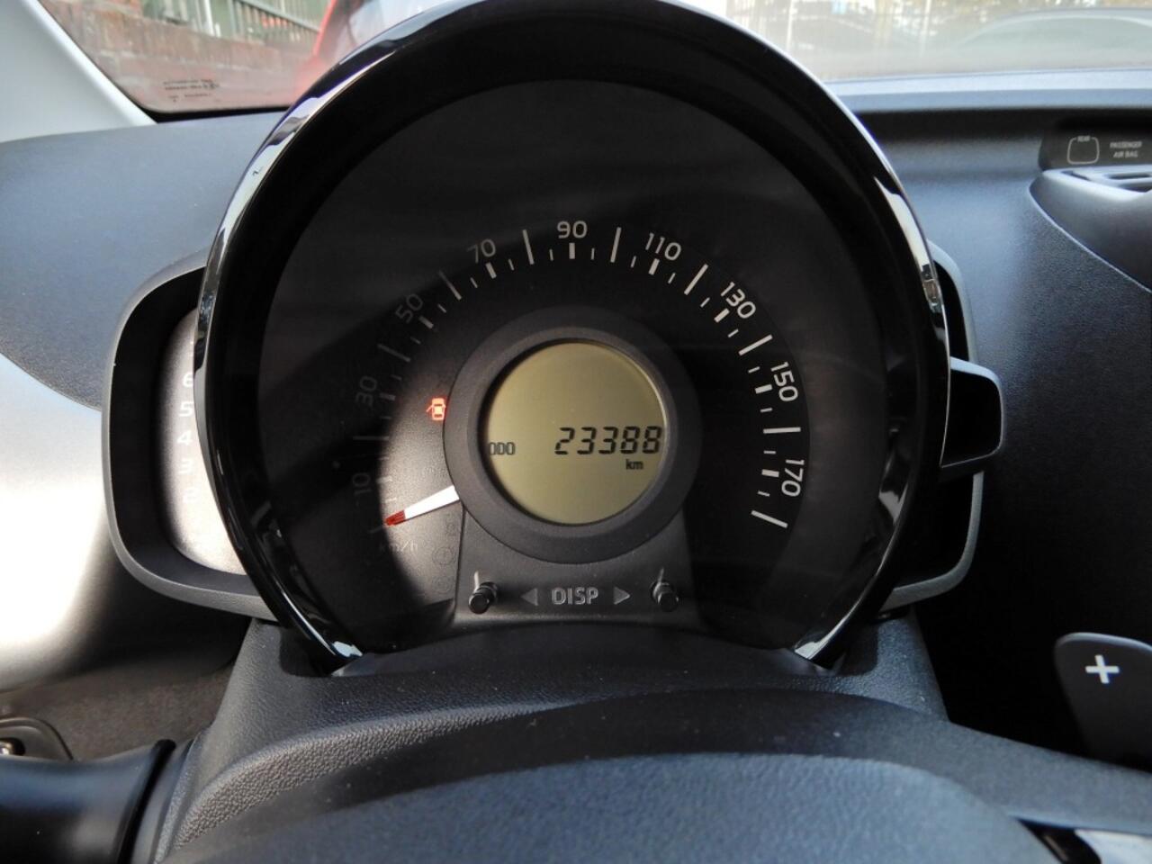 Peugeot 108 1.0 E-VTI ALLURE Automaat achteruitrij camera 23387KM