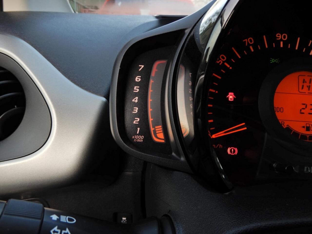 Peugeot 108 1.0 E-VTI ALLURE Automaat achteruitrij camera 23387KM