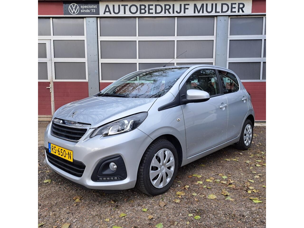 Peugeot 108 1.0 e-VTi 68 Pk Active 5 Drs. Airco Bluetooth