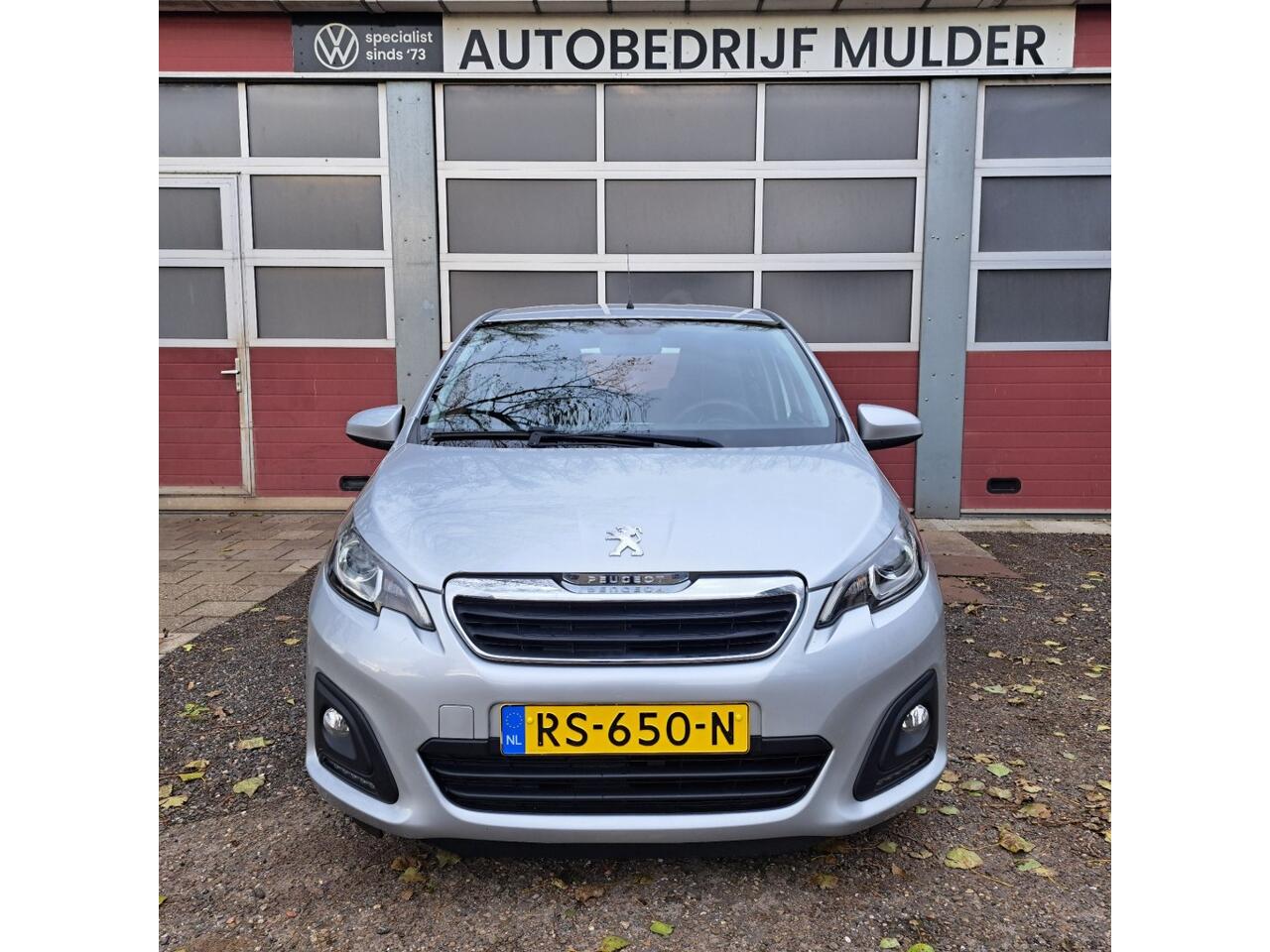 Peugeot 108 1.0 e-VTi 68 Pk Active 5 Drs. Airco Bluetooth