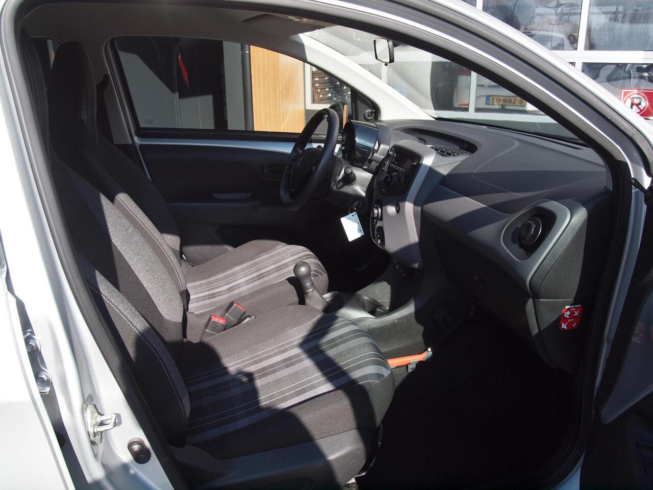 Peugeot 108 1.0 e-VTi Active | Airco | Bluetooth | Mistlampen |