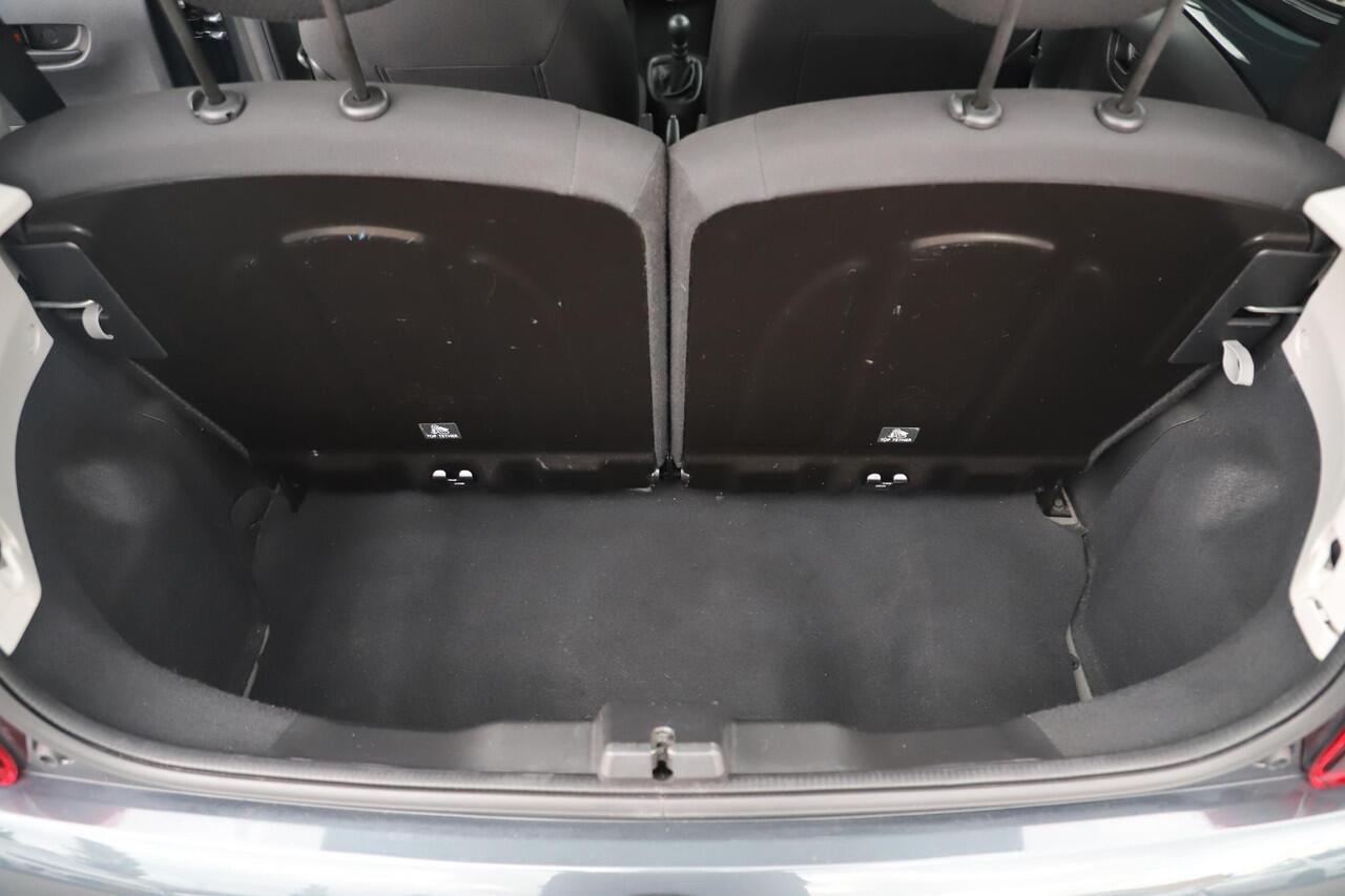 Peugeot 108 1.0 e-VTi Active NAP! Airco Radio Bluetooth Elektrische Ramen