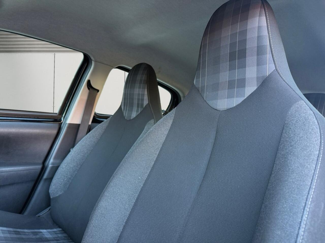 Peugeot 108 1.0 e-VTI Active - Airco, 5 deurs, NAP