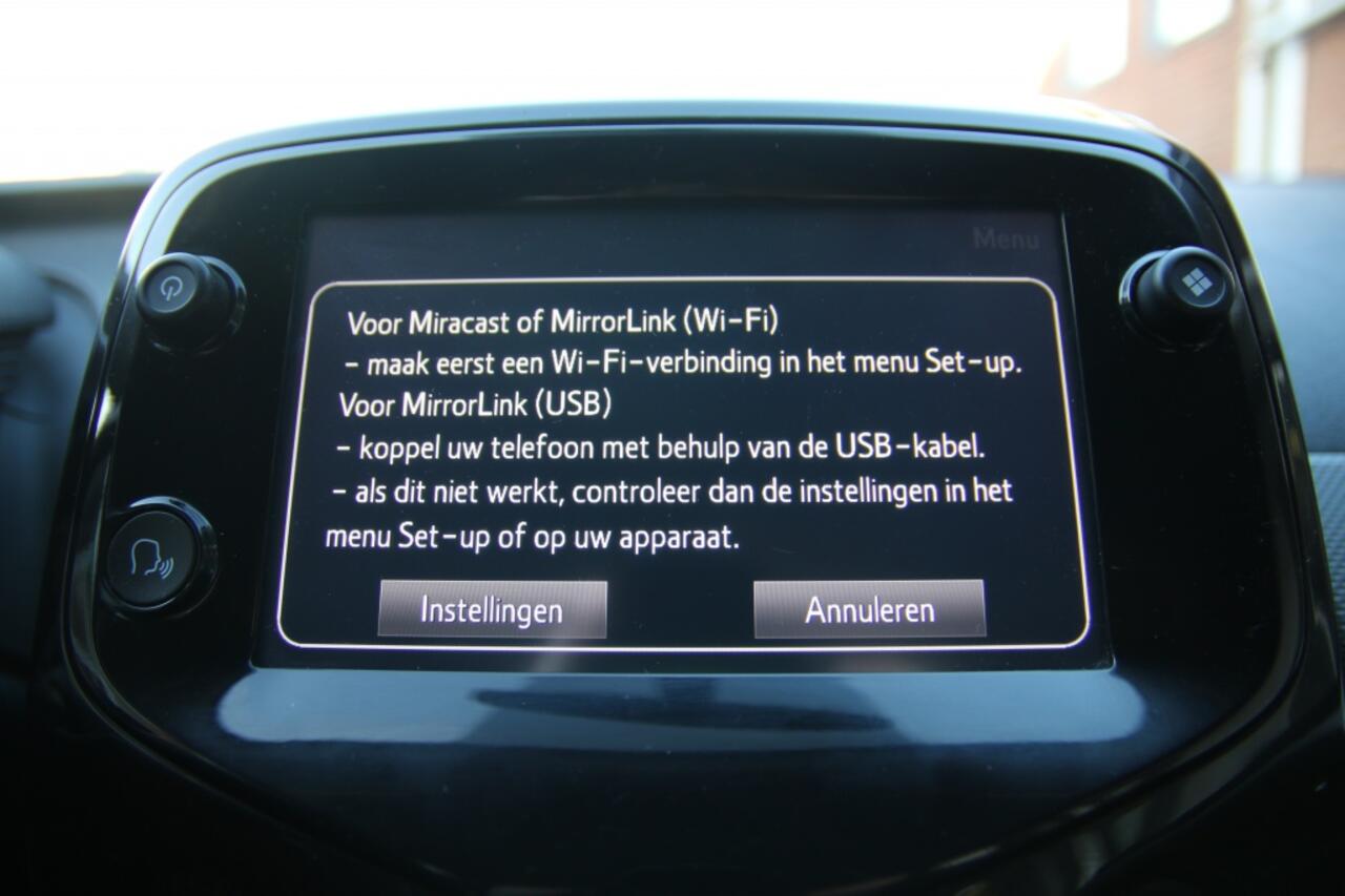 Peugeot 108 1.0 e-VTi Allure