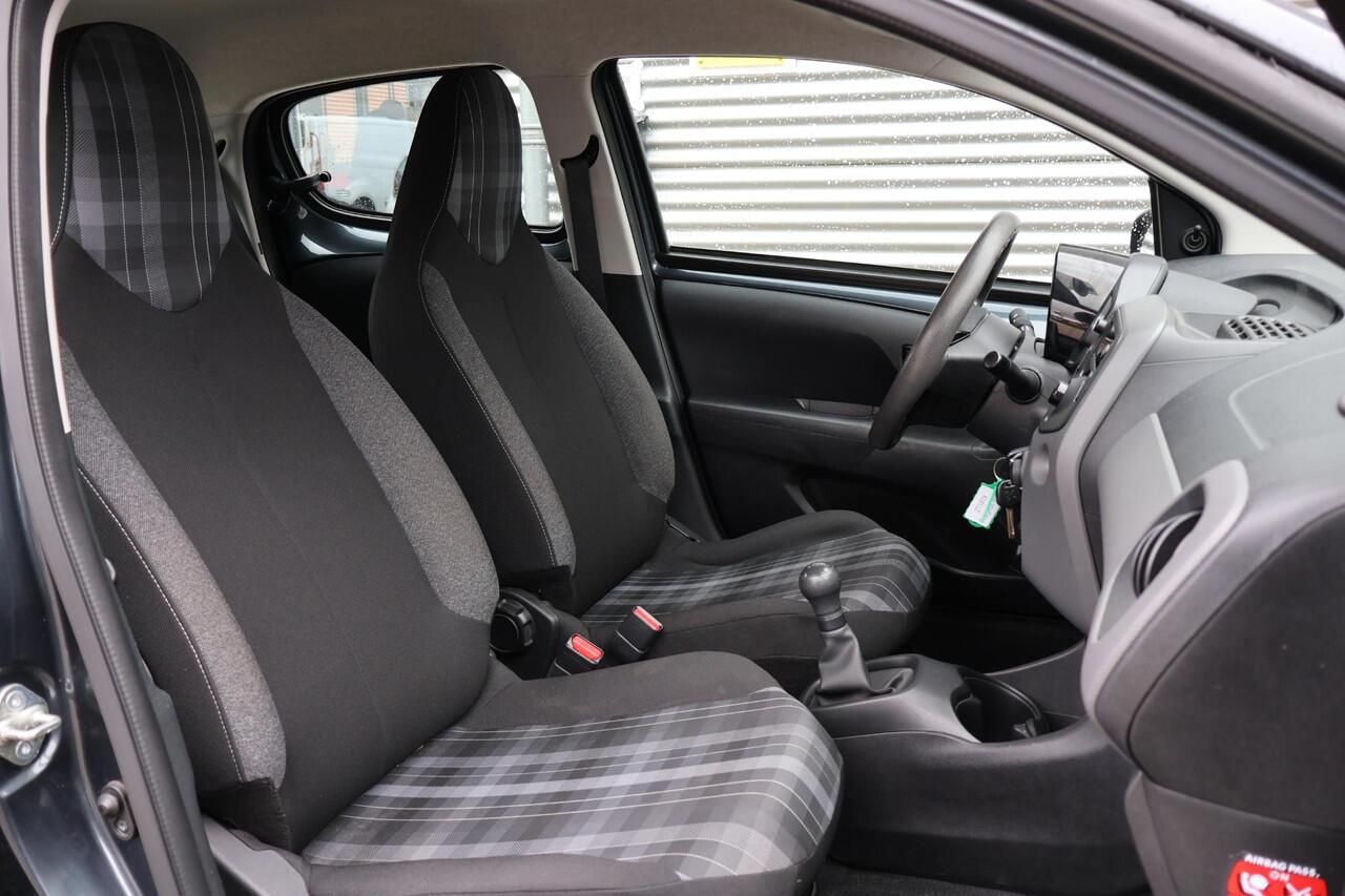 Peugeot 108 1.0 e-VTi Active 1e Eigenaar | BTW | NAP | Volledig Onderh | 5 Deurs | Airco | Mistlampen | Multifunctioneel Stuur | Bluetooth |