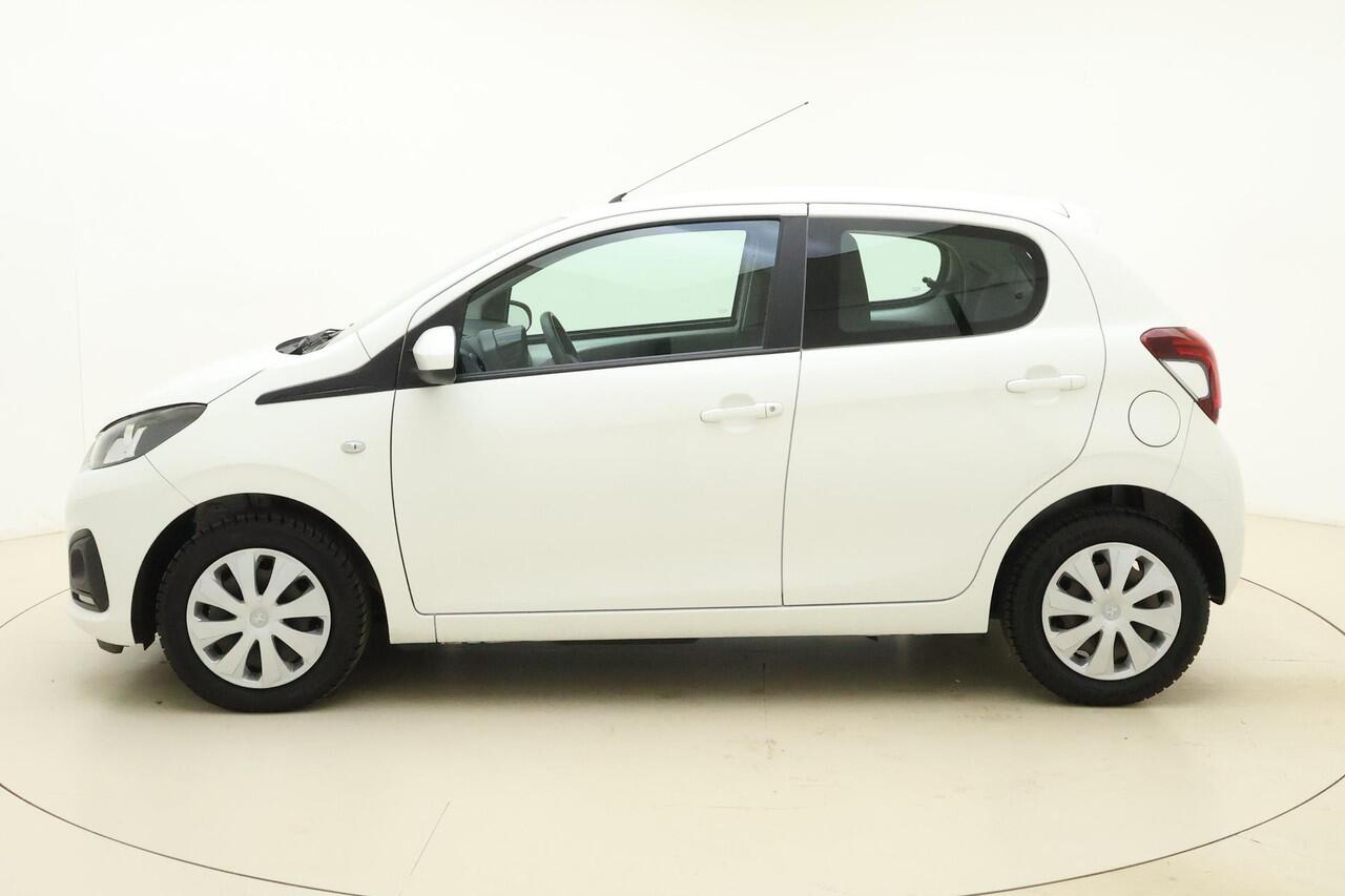 Peugeot 108 1.0 e-VTi Active 68 pk | 5drs| Airco | Radio/bluetooth | Centrale vergr + Elec ramen | Zuinige motor