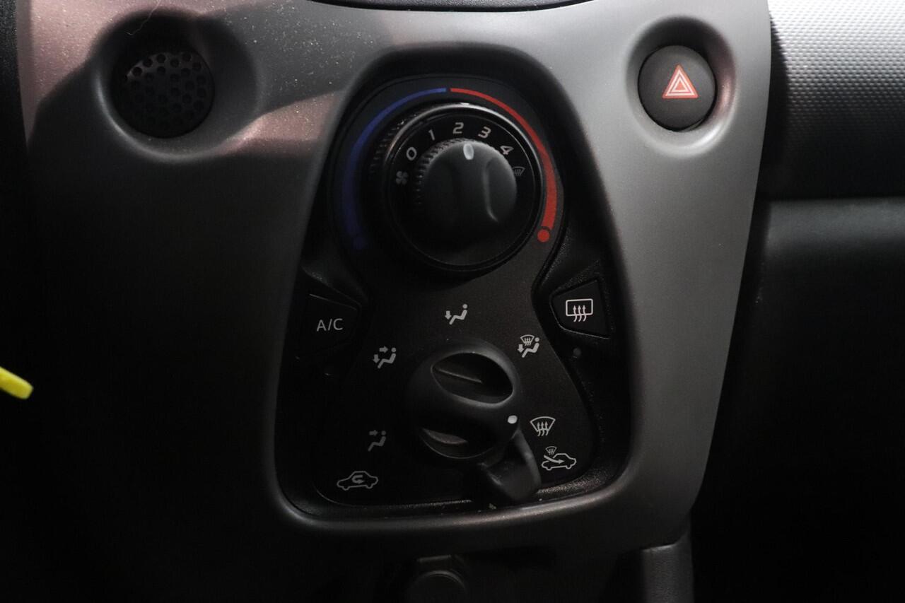 Peugeot 108 1.0 e-VTi Active | Airco | Bluetooth | 5-Deurs |