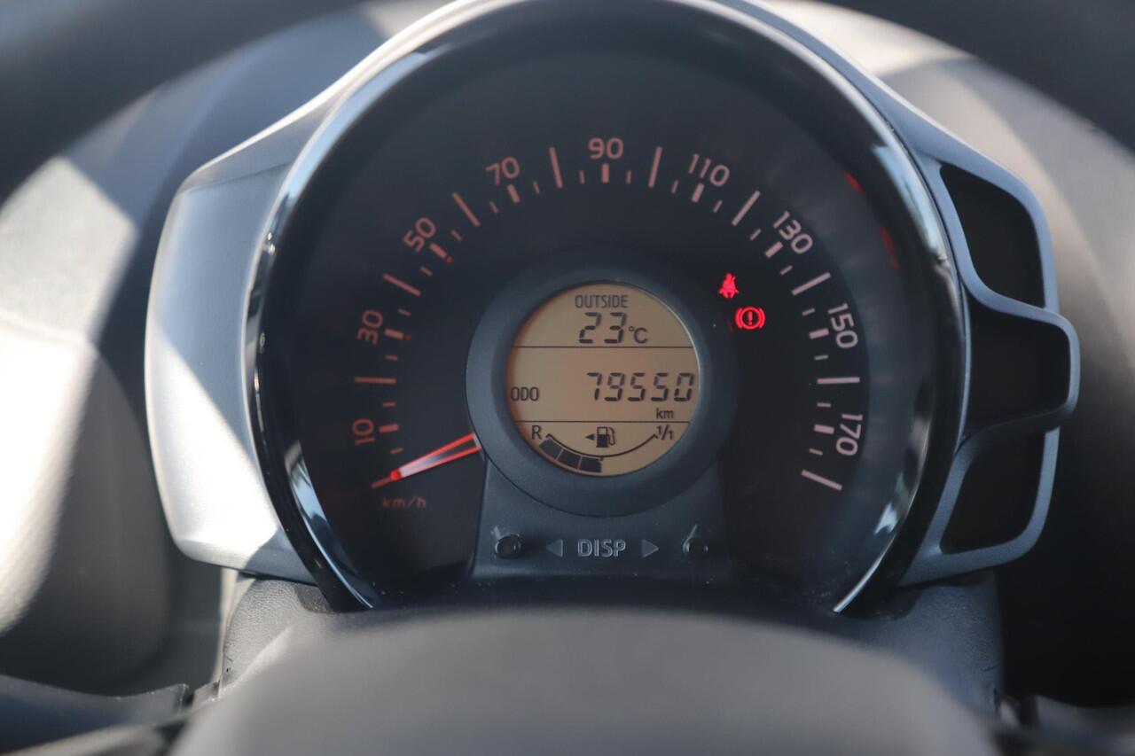 Peugeot 108 1.0 e-VTi Active Airco Radio Bluetooth Elektrische Ramen