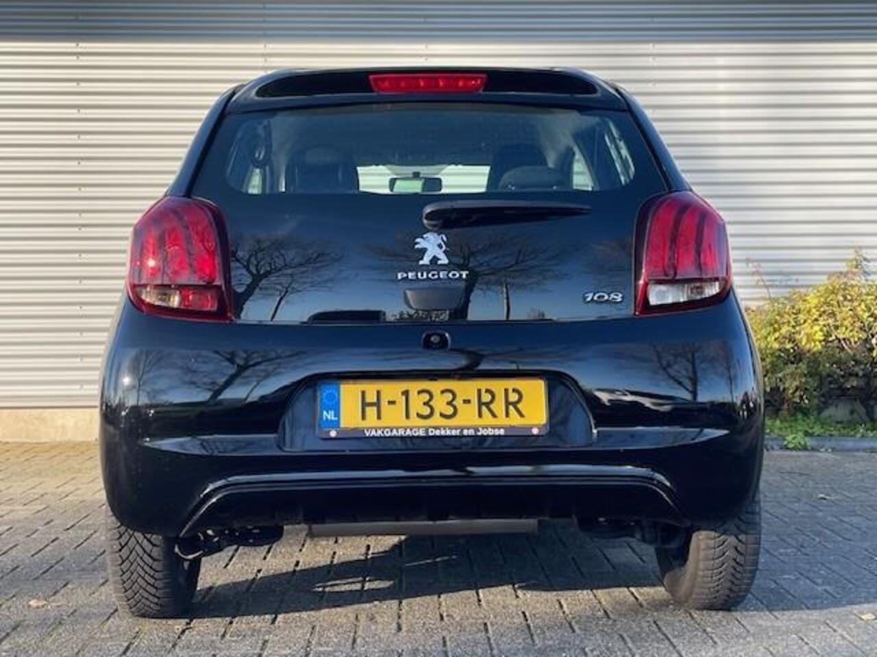 Peugeot 108 1.0 e-VTi Blue Lease Executive