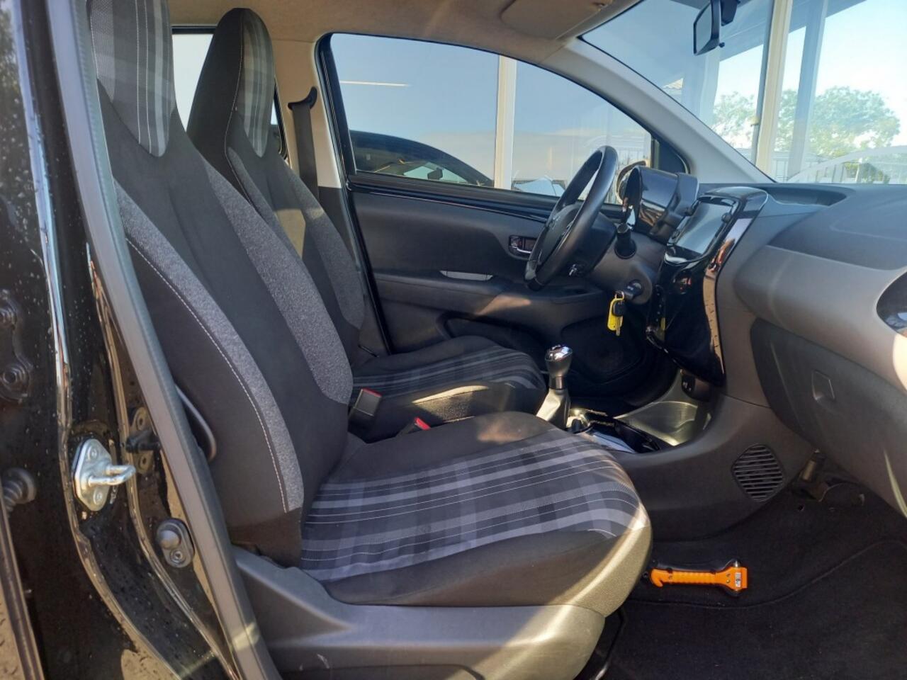 Peugeot 108 1.0 Executive Navi/Camera