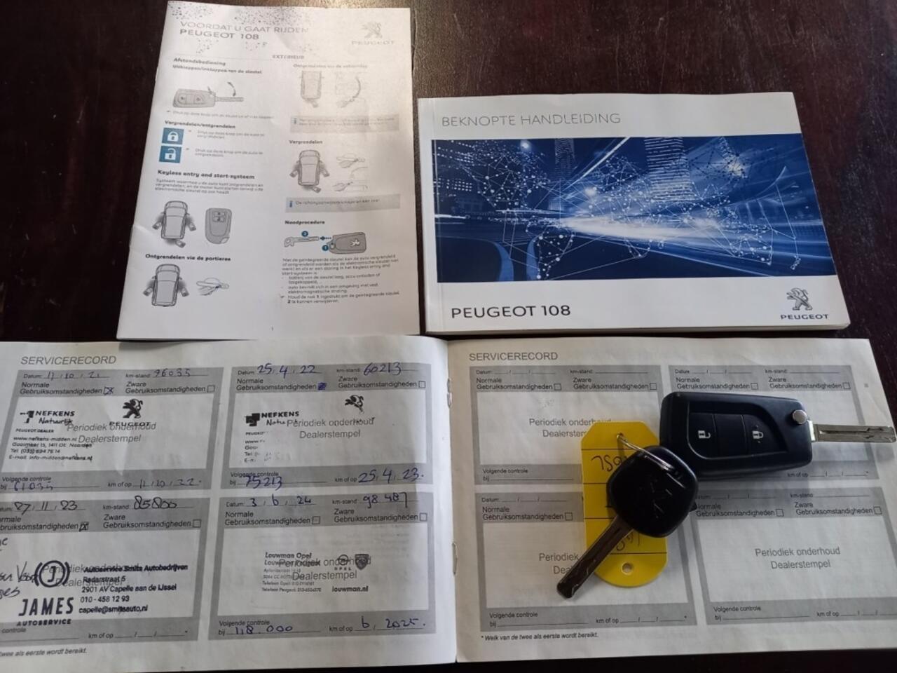 Peugeot 108 1.0 Executive Navi/Camera