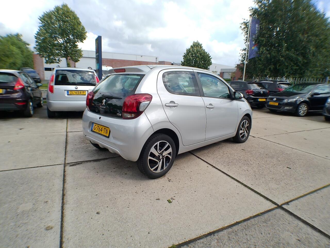 Peugeot 108 1.0 e-VTi Blue L. Ex