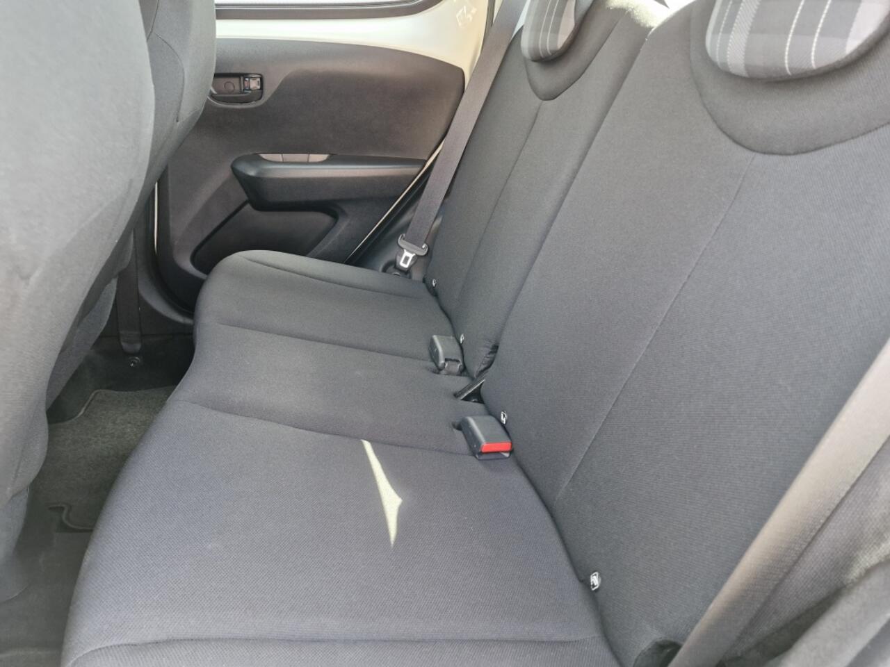 Peugeot 108 1.0 e-VTi Active | Pack Premium | Airco | Bluetooth