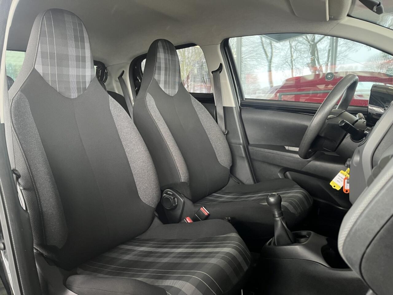 Peugeot 108 1.0 e-VTi Active | 5-Deurs | Airco | Bluetooth