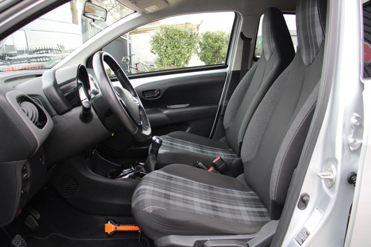 Peugeot 108 1.0 e-VTi Style