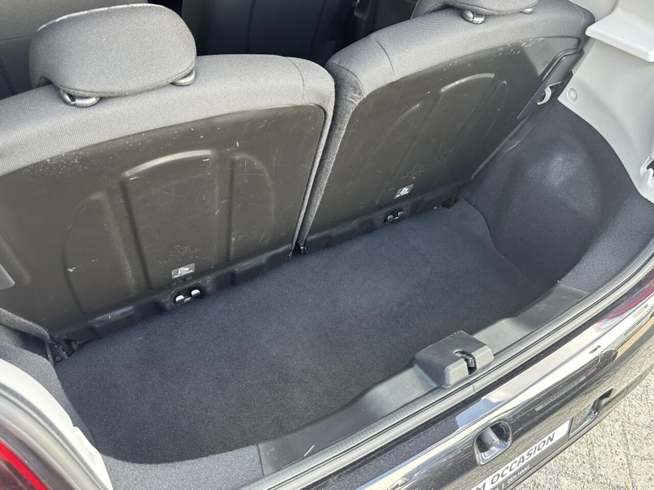 Peugeot 108 Peugeot 108 1.0 e-VTi Active Pack Techno Vive la Vie!