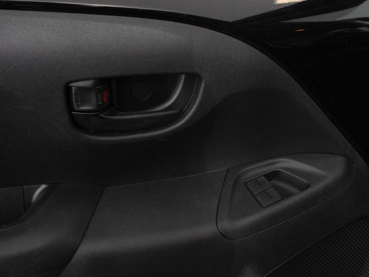 Peugeot 108 1.0 e-VTi Active | Airco | Bluetooth | Led | DAB | 5 deurs