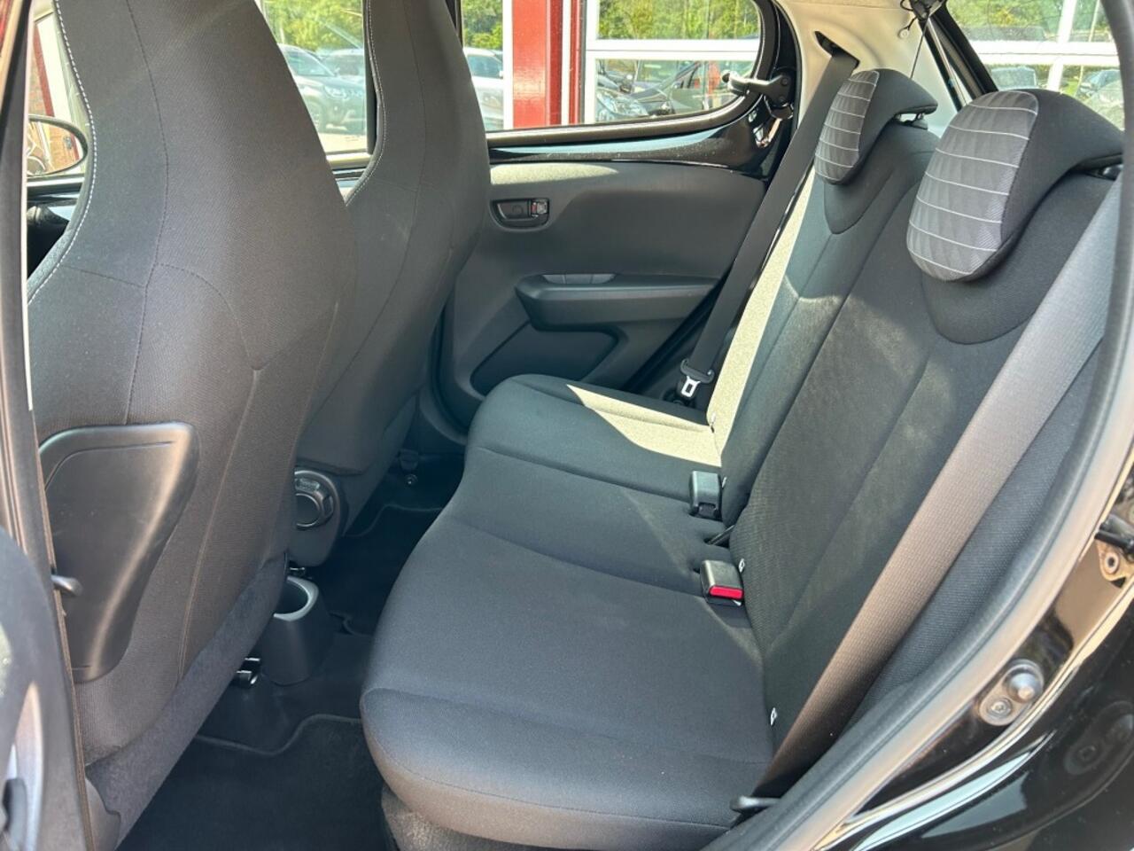 Peugeot 108 1.0 E-VTI ACTIVE 5-DRS AIRCO/CV/RADIO/ENZ.