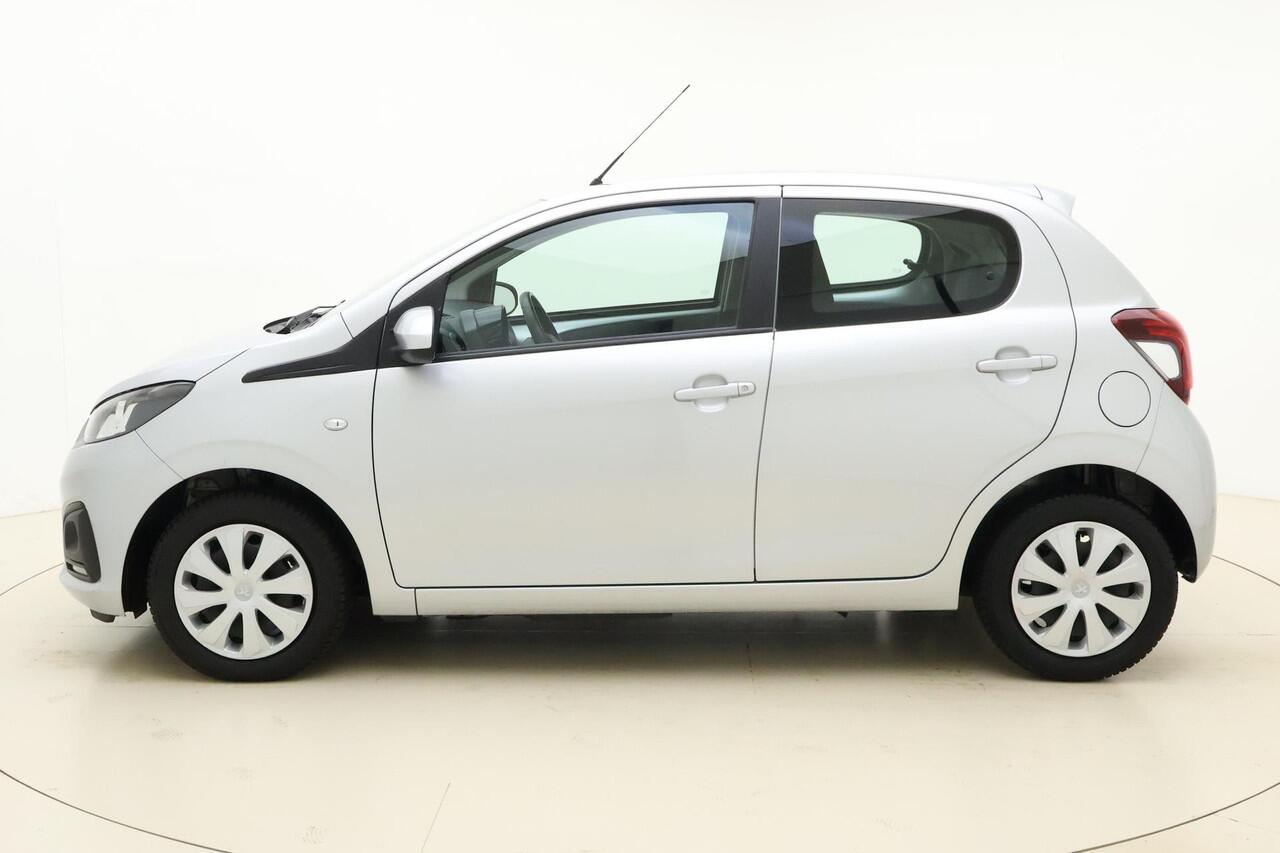 Peugeot 108 1.0 e-VTi Active 72 PK | Handgeschakeld | 5-Deurs | Airco | Elektrische ramen | Stuurwielbediening | Radio | Bluetooth | AUX | USB | 1e eigenaar | Dealer onderhouden