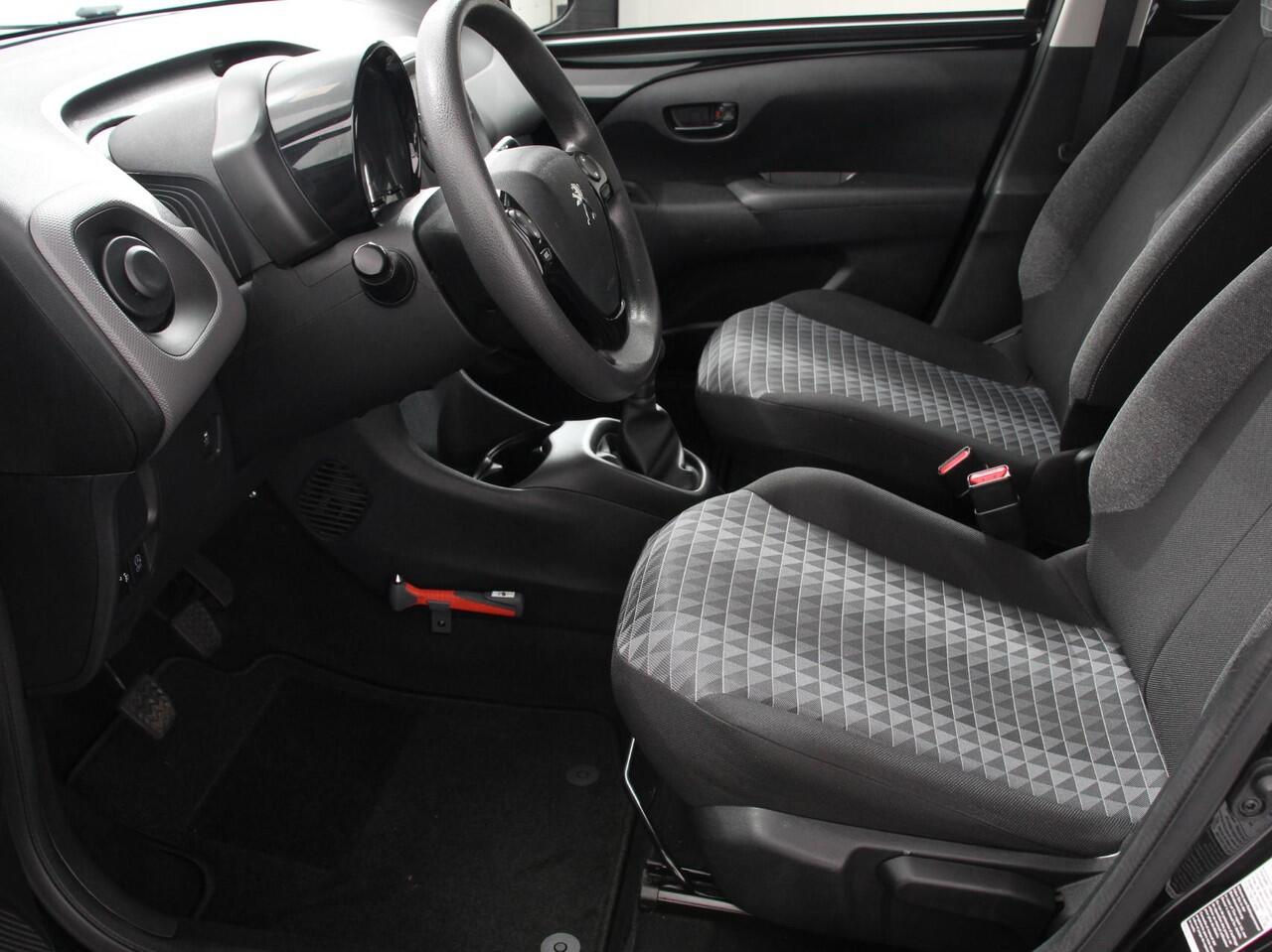 Peugeot 108 1.0 e-VTi Active | Airco | Bluetooth | Led | DAB | 5 deurs