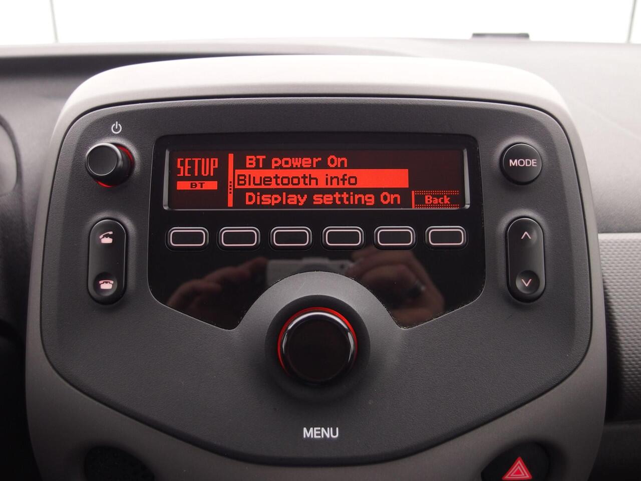 Peugeot 108 1.0 e-VTi Active AIRCO / BLUETOOTH / DAB+ / NL- AUTO