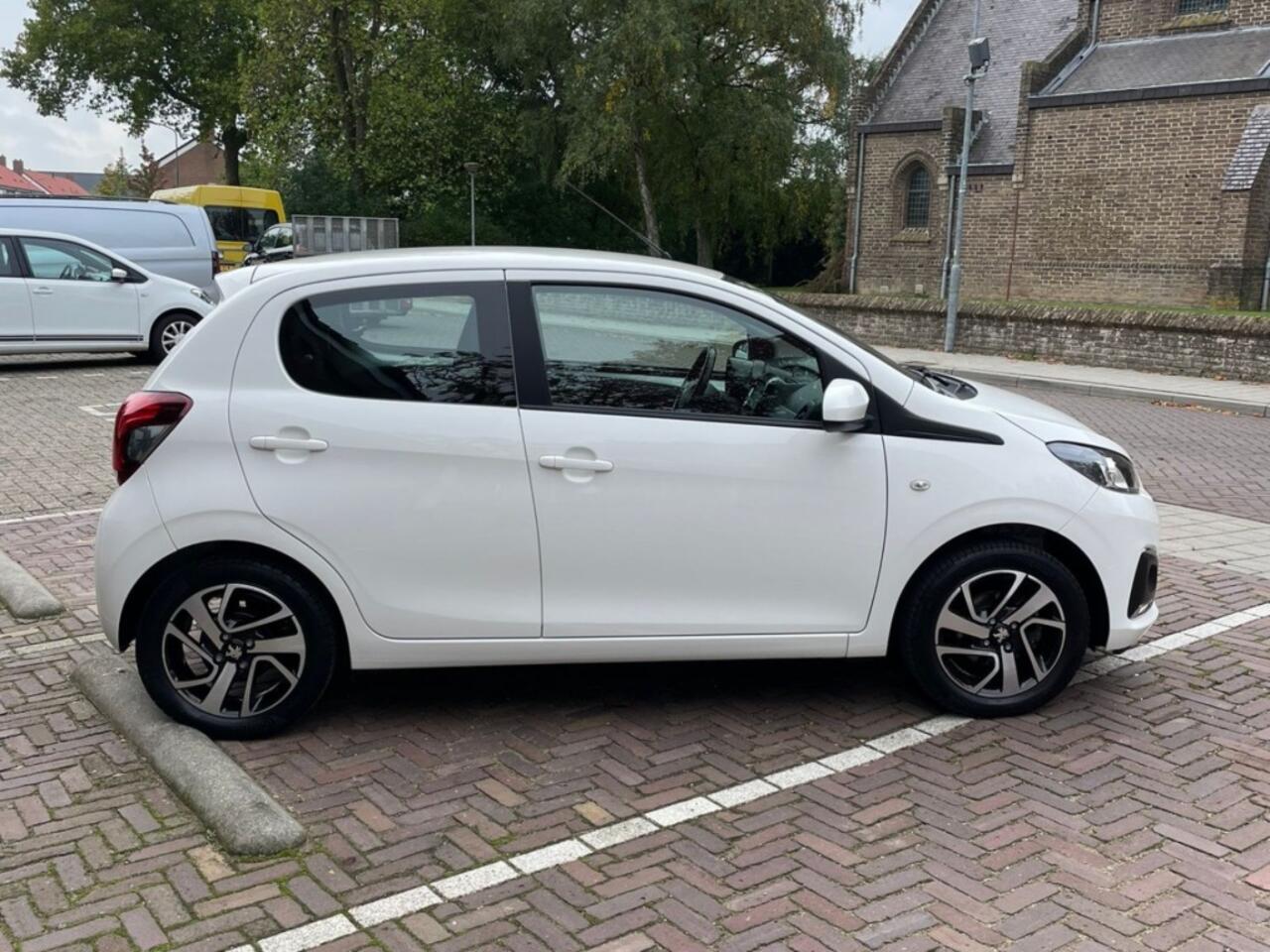 Peugeot 108 1.0 e-VTi Allure