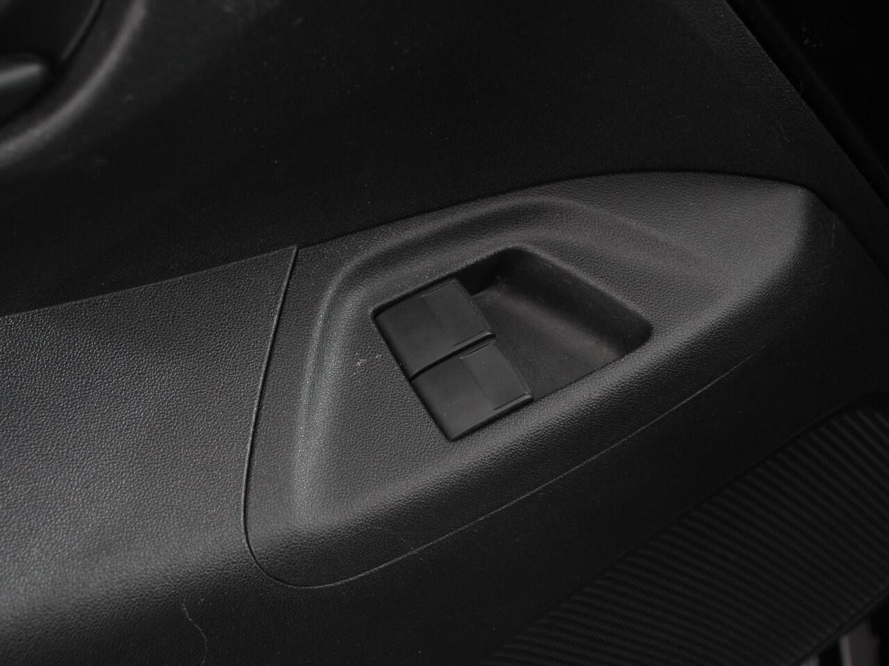 Peugeot 108 1.0 e-VTi Active Airco Bluetooth Led 5 deurs