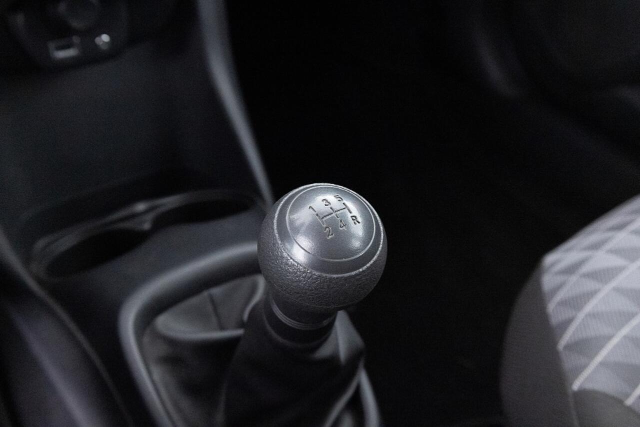 Peugeot 108 1.0 e-VTi Active 5-drs | AIRCO | BLUETOOTH ? 1e Eigenaar